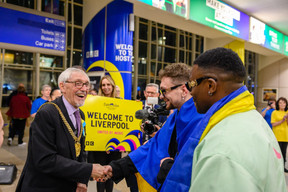 Roy Gladden, lord mayor of Liverpool, welcoming the 2023 Ukrainian representatives, Tvorchi, at Liverpool’s John Lennon airport. Photo: Pete Carr