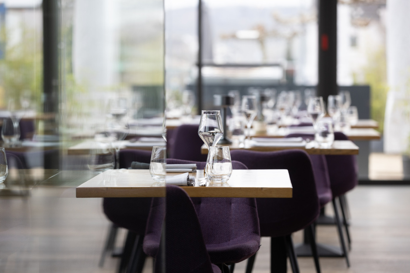 The refined decor in a bright setting helps to create an atmosphere of gentle tranquillity.  Eva Krins (Maison Moderne)