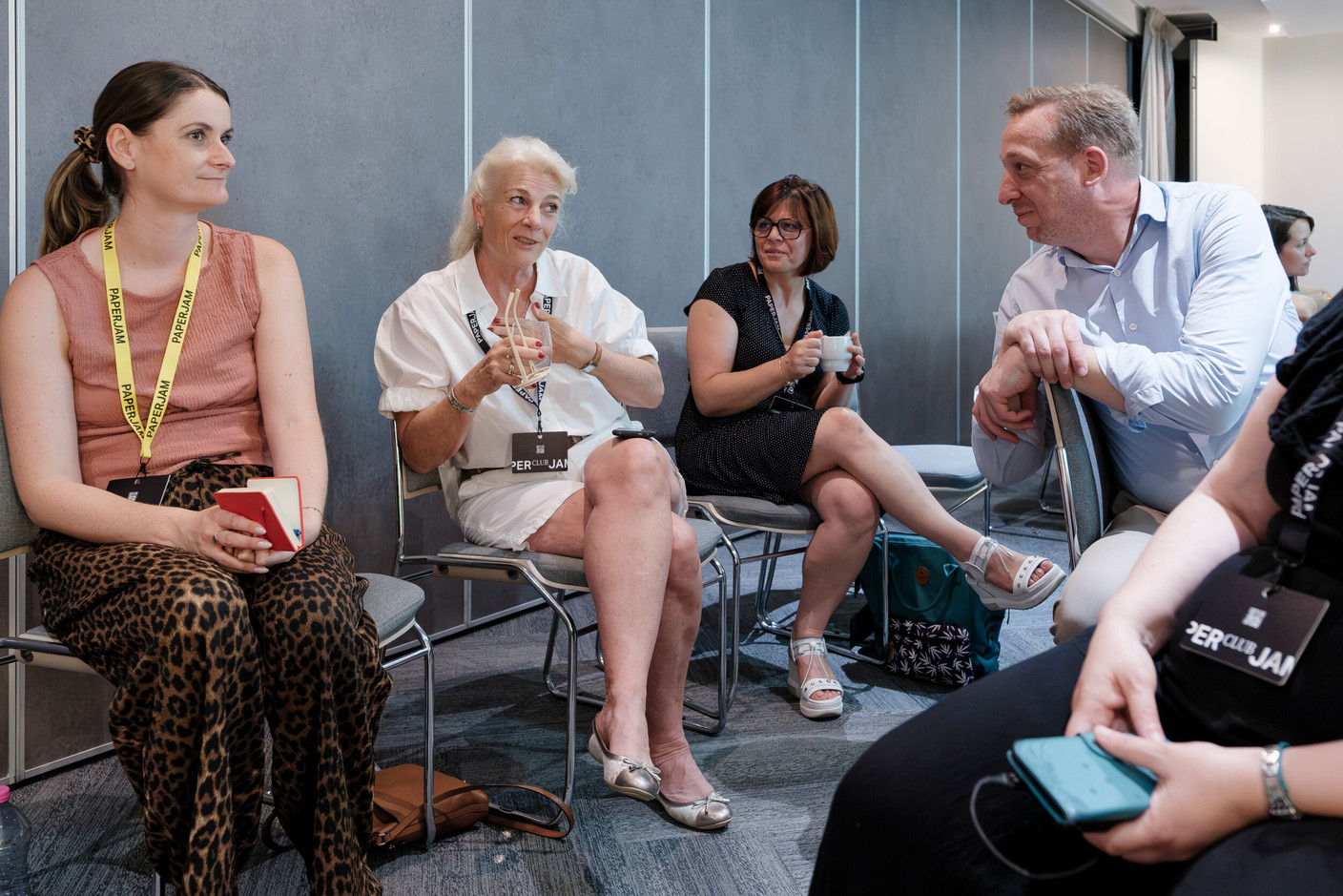 Pauline Vogel (Paperjam) and Esther Celosse (Return2Career) on the left, and Davy De Regge (IConnect) on the right. (Photo: Jan Hanrion/Paperjam)