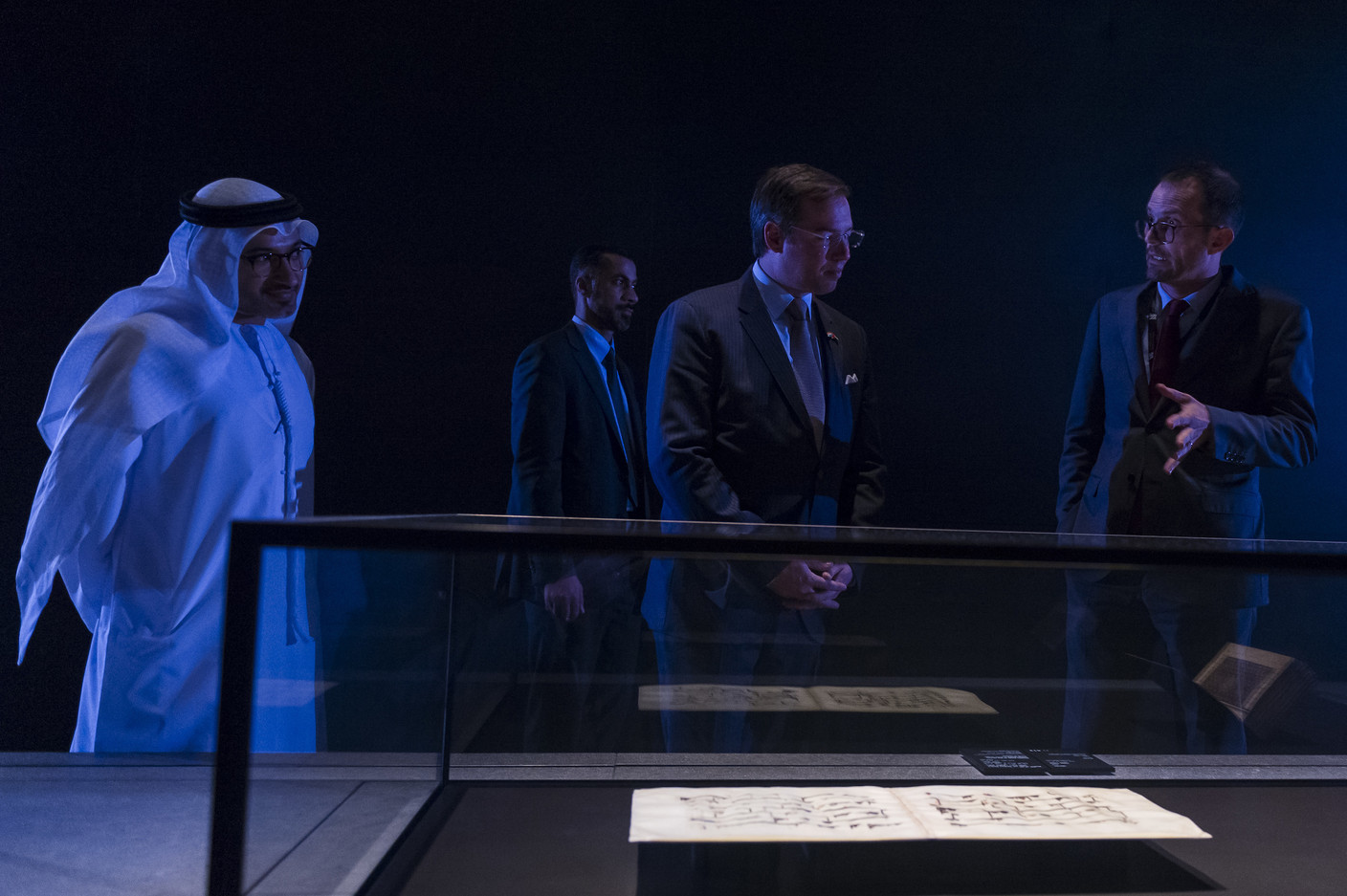 S.A.R. le Grand-Duc héritier et Manuel Rabaté, directeur du Louvre Abu Dhabi. (Photo: SIP/Jean-Christophe Verhaegen)