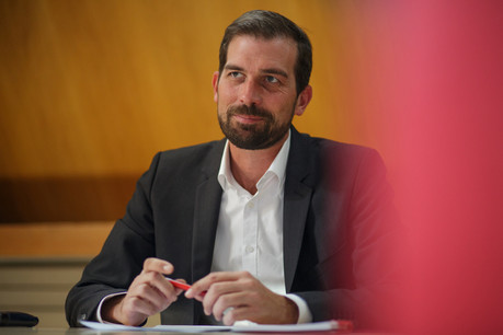 Le député du Sud plaide pour des carrières revalorisées, plutôt qu’une prime unique vite oubliée. (Photo: Matic Zorman / archives / Maison Moderne)