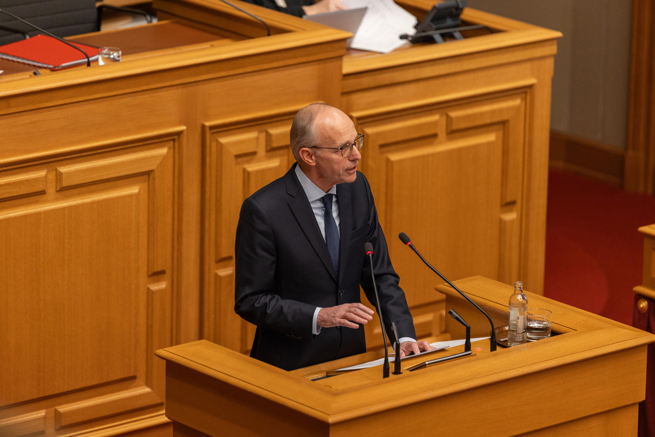 On Wednesday 22 November, Luxembourg’s new prime minister, Luc Frieden (CSV), made his first speech to the 60 members of the Chamber of Deputies. Photo: Romain Gamba / Maison Moderne