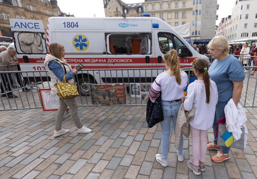 LUkraine brought an ambulance--damaged by the Russian invasion--from Ukraine to show the damages it had endured. Guy Wolff/Maison Moderne