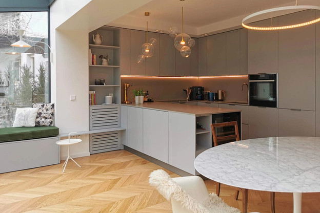 Après une extension et une rénovation, la cuisine et la salle à manger de cette maison de Gasperich étaient beaucoup plus lumineuses. (Photo: Ideas Factory)