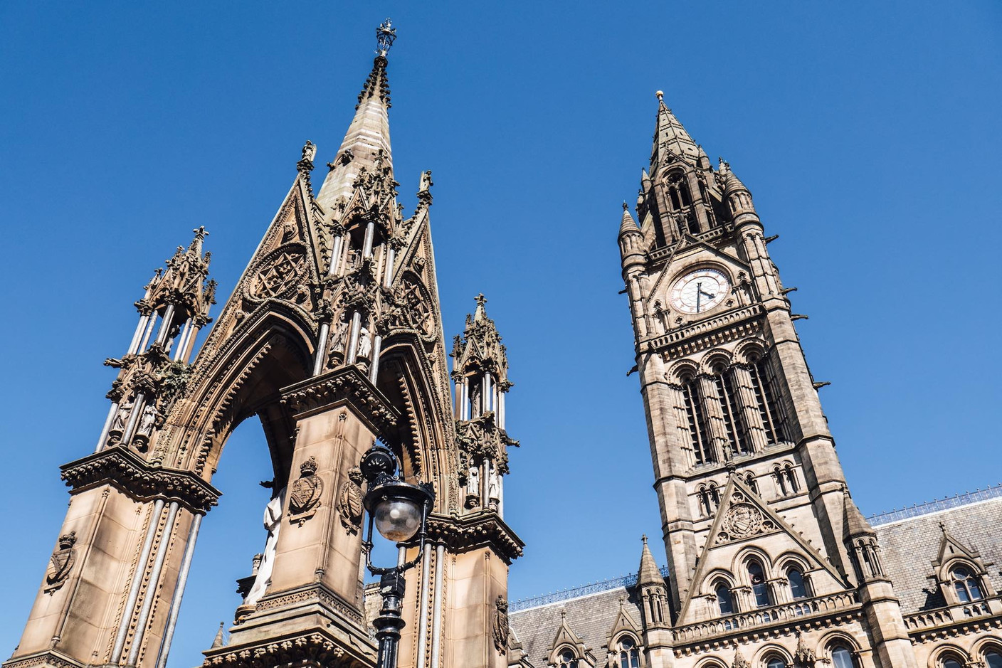 Manchester town hall, September 2021. Photo: Chris Curry/Unsplash