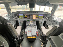 The Embraer 192-E2 cockpit. Photo: Maison Moderne