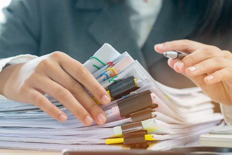 La bureaucratie est toujours un problème pointé par les entrepreneurs qui participent au classement mondial annuel de la compétitivité. (Photo: Shutterstock)