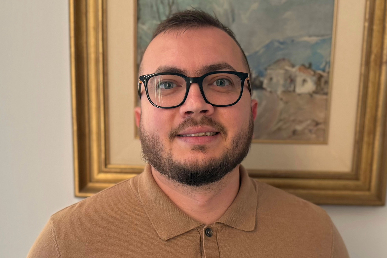 Roman Yerchenko, CEO of EuroAFF, explains how Aisance, a mobile app, is addressing Luxembourg’s financial literacy gap by providing AI-powered tools to help users manage their finances. Photo: EuroAFF