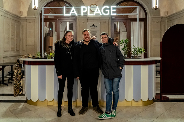 Adeline Campestre et Paul Cabayé se sont joints au chef du Café de la Plage de Genève, Jacopo Romagnoli (au centre), pour une édition très luxembourgeoise de son projet collaboratif «Les Cabanes»… (Photo: Stefano Lattante)