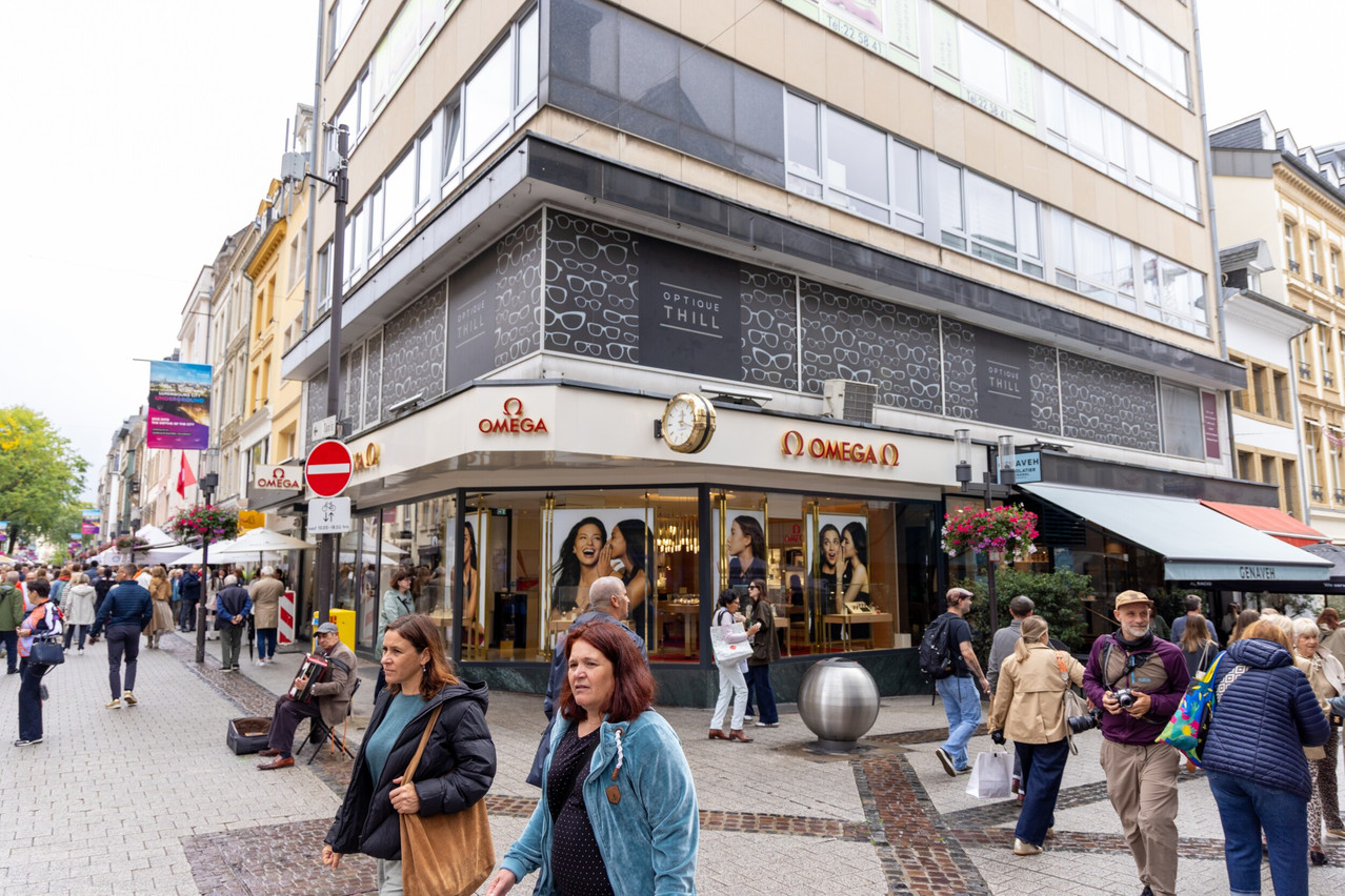 The country is attractive, but its ability to retain people is becoming a challenge. That is the most worrying sign. (Photo: Shutterstock)
