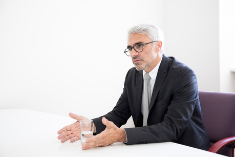 Pour Pascal Saint-Amans, des signaux encourageants vont dans le sens d’une redéfinition de la fiscalité mondiale. (Photo: Jan Hanrion/Maison Moderne)