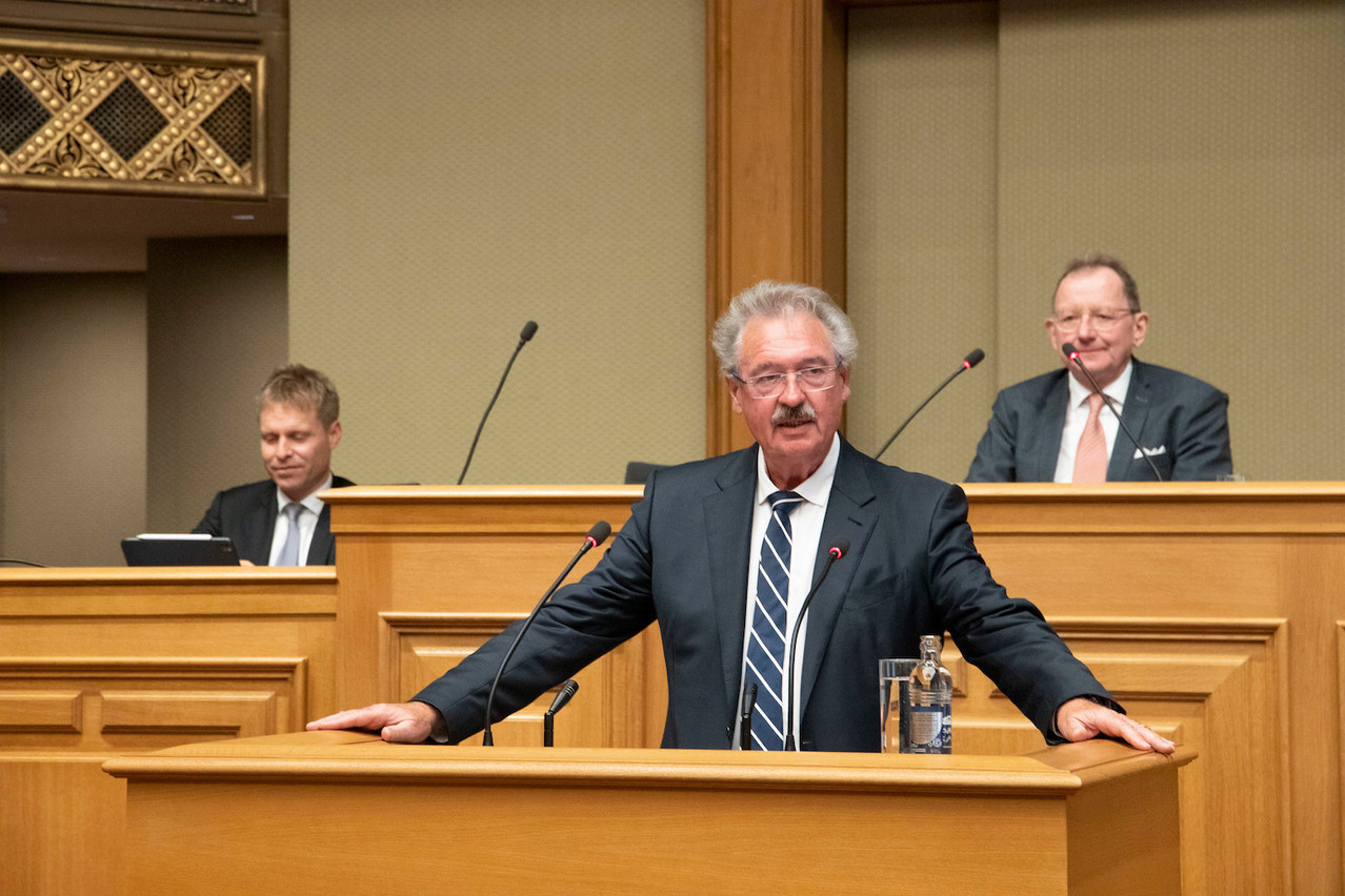 Foreign minister Jean Asselborn--pictured speaking in parliament last year--on Tuesday said all countries must join Russia sanctions Photo: Chamber of Deputies