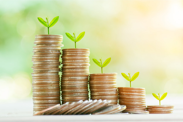 Julie Becker: «Au départ, durant les années 2007-2008, toutes les obligations vertes étaient émises par des institutions supranationales et servaient strictement à financer des projets environnementaux.» (Photo: Shutterstock)