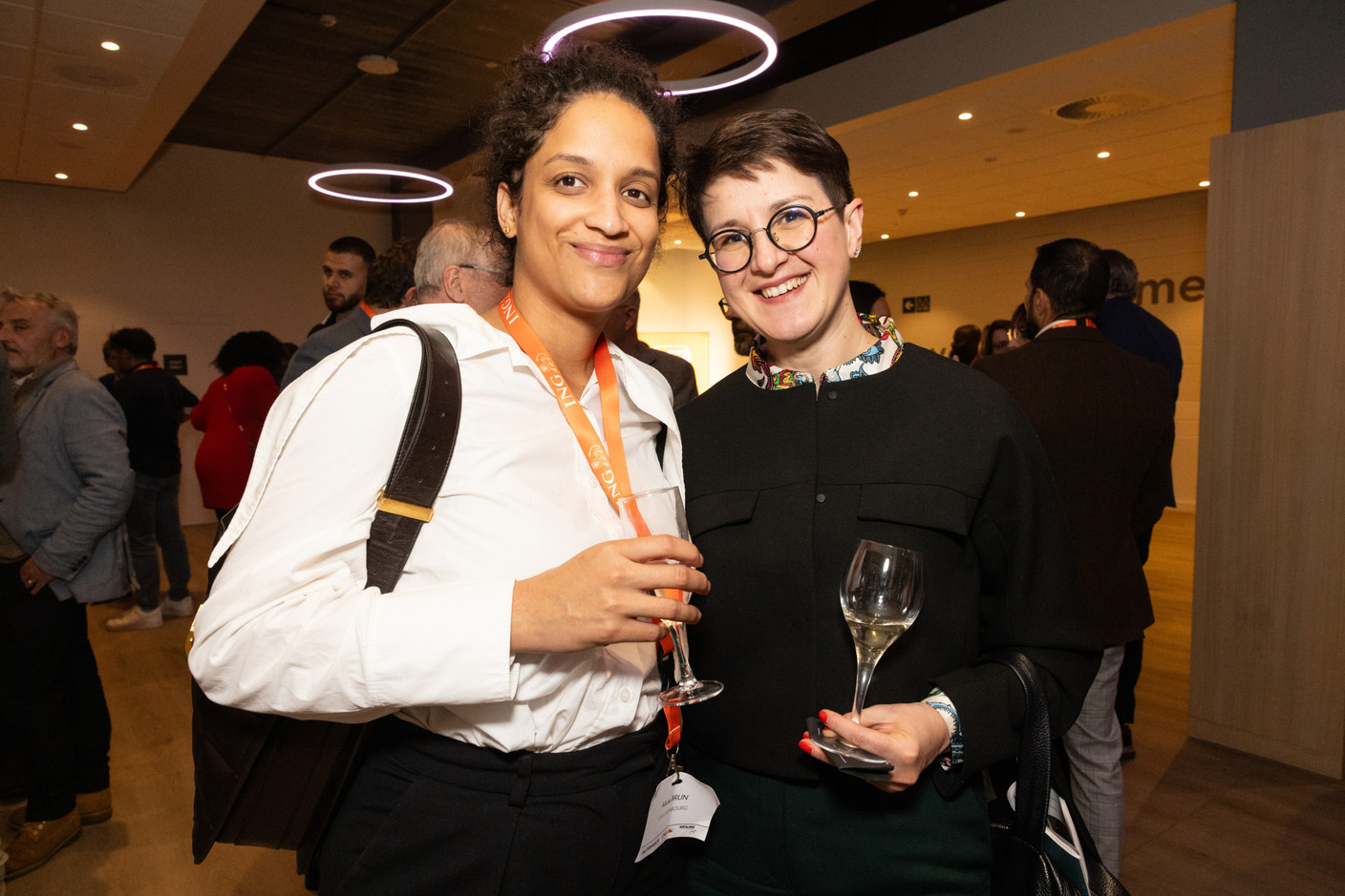 Alicia Brun (Up Luxembourg) and Andreea Munteanu at the Paperjam Club’s 10x6 event on Luxembourg’s financial centre in 2035, held at the Kinépolis Kirchberg, 19 November 2024. Photo: Eva Krins/Maison Moderne