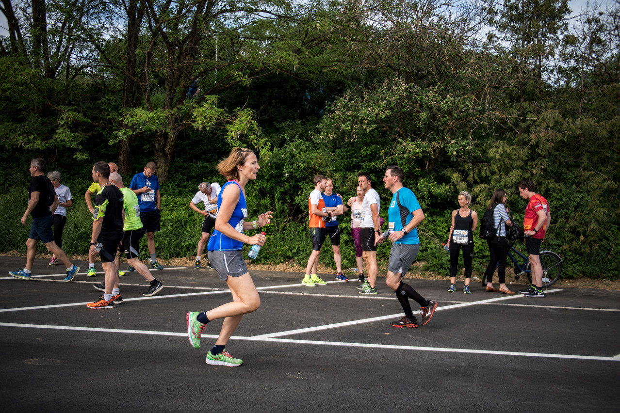 Les femmes sont moins actives physiquement que les hommes au Luxembourg: 59% d’entre elles pratiquent une activité physique, contre 64% chez les hommes. Ici une photo de l’ING Night Marathon 2018. (Photo: Nader Ghavami / Archives)