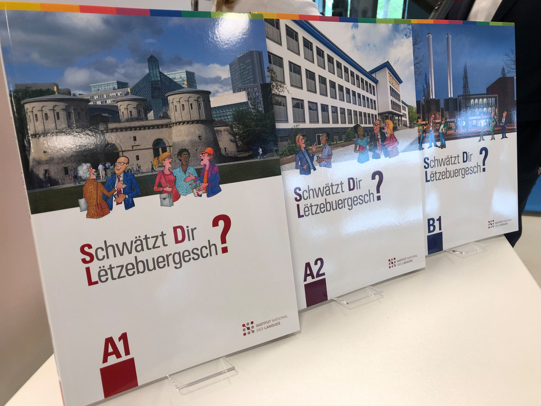 The Schwätzt Dir Lëtzebuergesch text books will also receive an overhaul to digitalise the content and make it more interactive Photo: Delano.lu