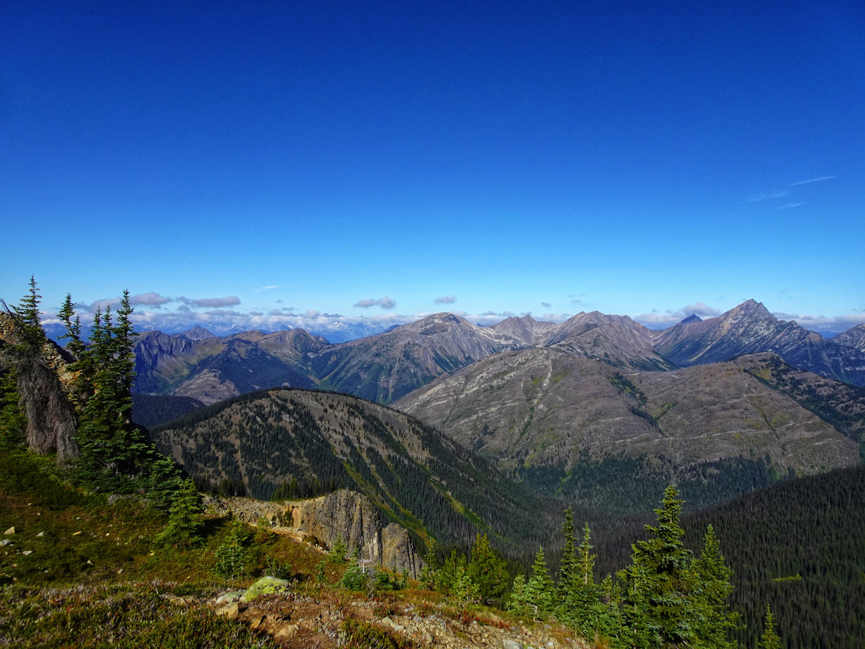  Photos from the PCT                             Guy Christen