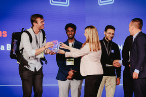 In the category “AI for Sustainability”, the prize went to “Mobile AI Waste Scanner (quality control in a box – QCB)” de CRAB traceability systems. (Photo: Julian Pierrot/Paperjam)
