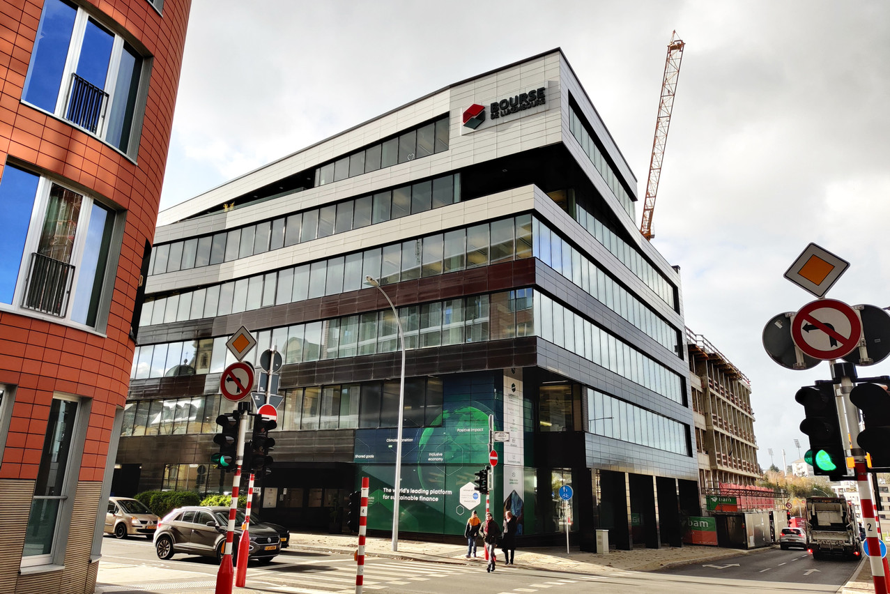 There were 1,532 securities available on the LuxXPrime bond trading platform run by the Luxembourg Stock Exchange in January 2024. There are now 2,022 securities, marking an increase of nearly 500 securities in the first eight months of the year. Archive photo: Christophe Lemaire