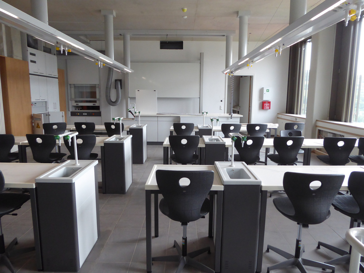 L’école dispose de  18 ateliers et laboratoires . (Photo: LTA)