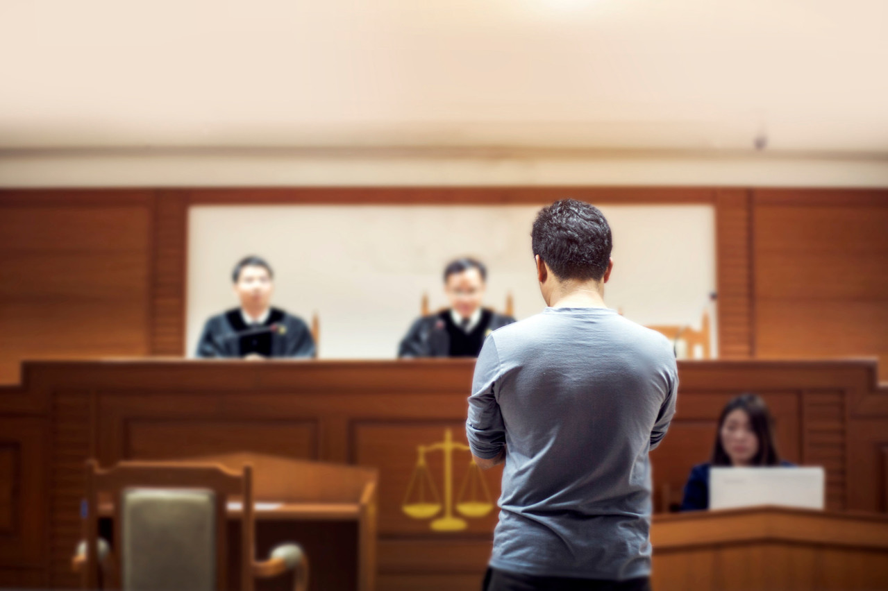 Le Groupement des magistrats luxembourgeois s’oppose aux spécificités prévues par la loi Covid dans les salles d’audience. (Photo: Shutterstock)