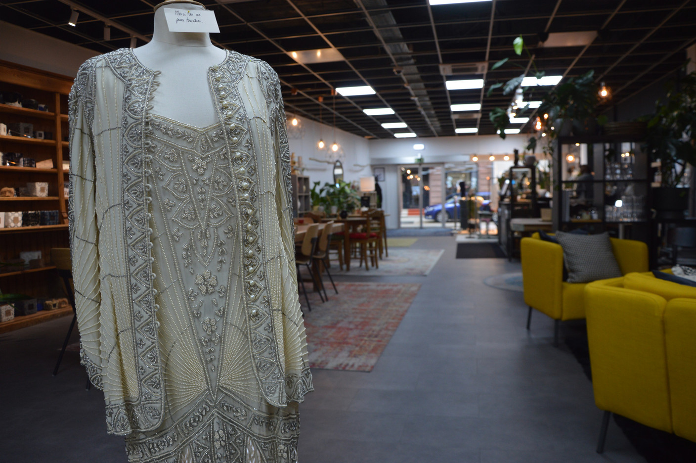 This unique wedding dress has its own story, like every item sold in this concept store.  Photo: Maëlle Hamma/Maison Moderne