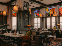 The dining area of the Manfred restaurant, located on the ninth floor, seats 55. Photo: Julius Hirtzberger