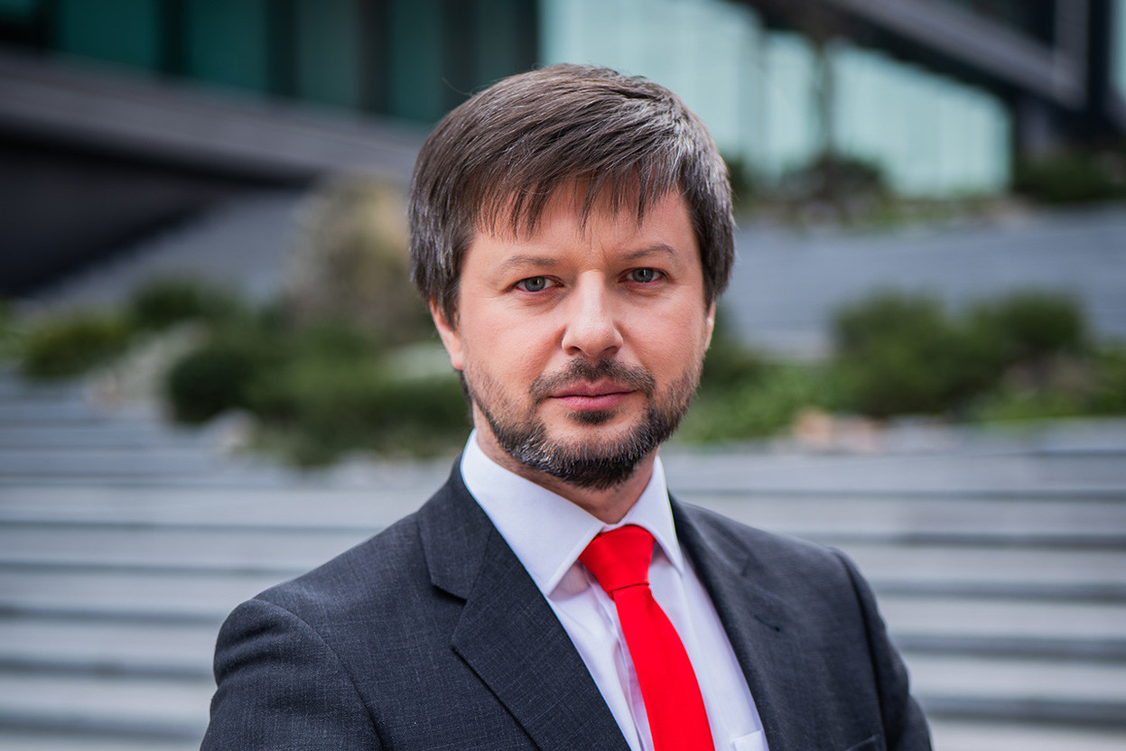 Maksym Dotsenko (Ukrainian Red Cross Society): “The most difficult situations are when you understand that people need your support, but you cannot do anything.” Photo: DR