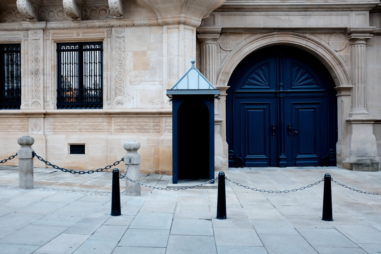 L’atmosphère semble très lourde derrière les portes du palais grand-ducal. (Photo: Maison Moderne/archives)