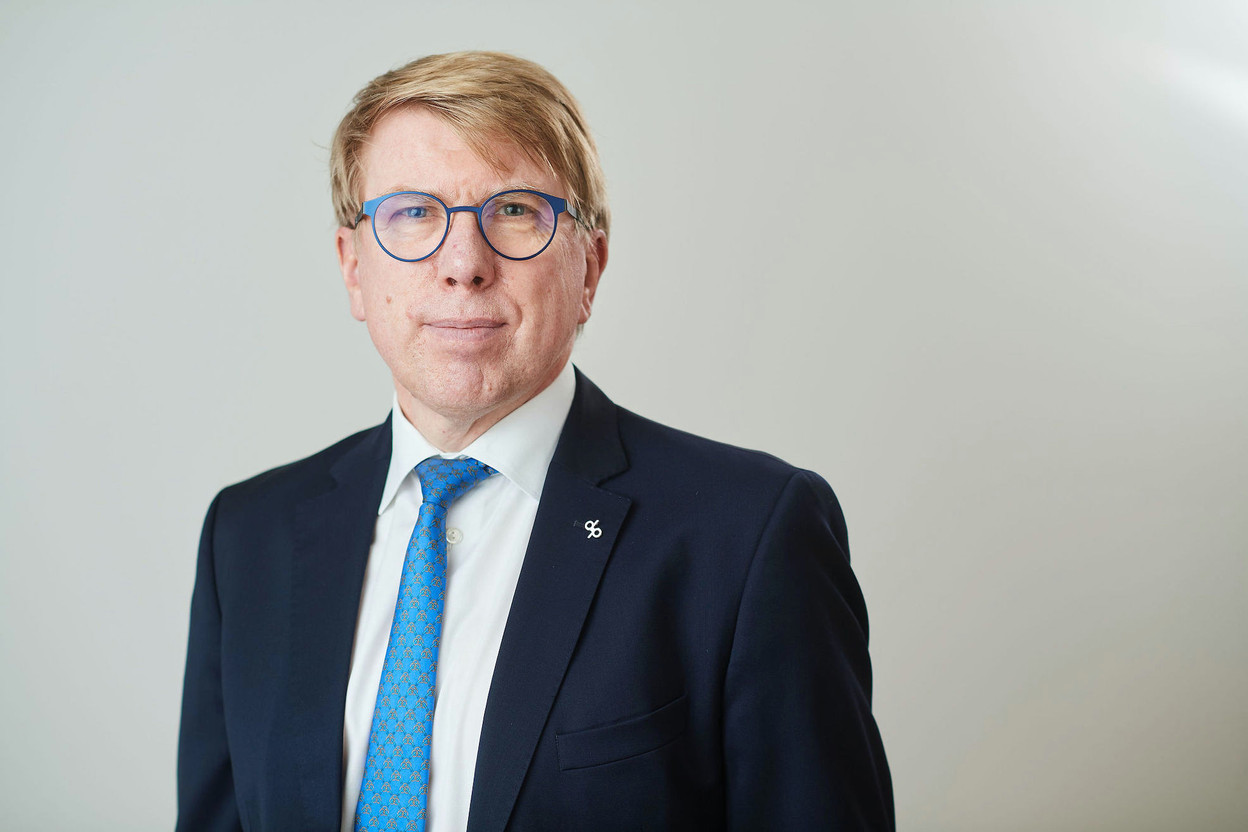 Hugo Lasat, the recently appointed CEO of Degroof Petercam, took over the reins of a well-positioned bank that he intends to develop both in its domestic markets--Belgium, Luxembourg and France--and across Europe. Photo: Degroogf Petercam/David Plas