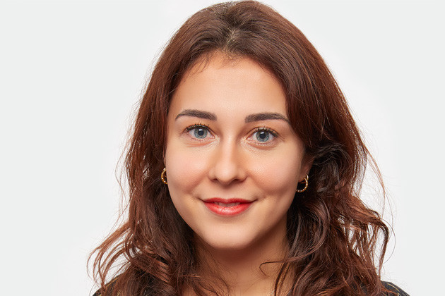 Prune Delvalle, Avocate, Junior Associate au sein de CASTEGNARO-Ius Laboris Luxembourg © CASTEGNARO – Ius Laboris Luxembourg