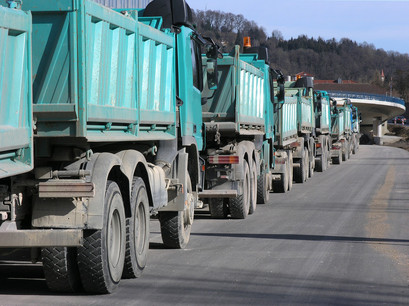 Avec une seule décharge ouverte pour l’ensemble du Luxembourg, un chauffeur peut parfois mettre des heures entre le moment où il arrive à la décharge et le moment où il en sort. (Photo: Shutterstock)