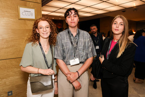 Camille Bertin (SLCVA07), Lonya Badir  et Emma Mancini (Value Partners). (Photo: Eva Krins/Maison Moderne)