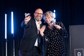 Jessica Koeune (à droite, Les 2 Musées de la Ville de Luxembourg) ((Photo: Jan Hanrion & Patricia Pitsch / Maison Moderne))