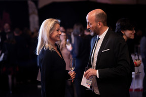 Simône von Schouwenberg (Spuerkeess) et Mathieu Mathelin (Maison Moderne) ((Photo: Patricia Pitsch/Maison Moderne))