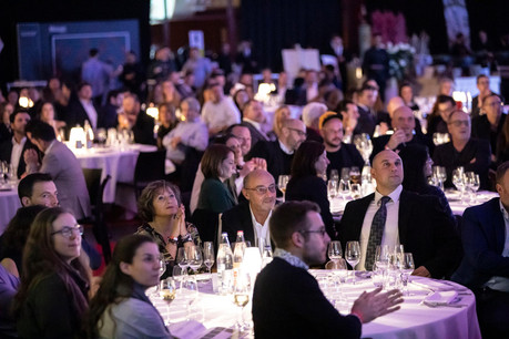 La cérémonie s’est déroulée en présence de 800 invités. (Photo: Patricia Pitsch / Maison Moderne)