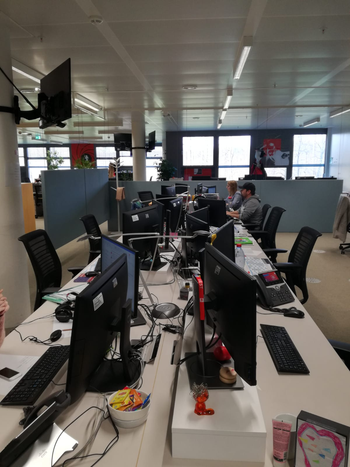 La newsroom de RTL, anormalement vide. (Photo: DR)