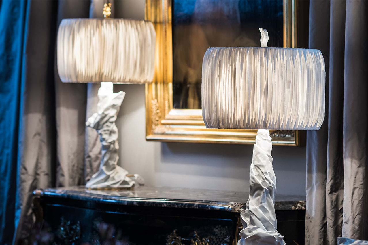 Les lampes Charta Alba du Studio Palatin: un exemple des pièces d’exception en vente sur la marketplace unique qui met en relation acheteurs et artisans.  (Photo: Meillart)