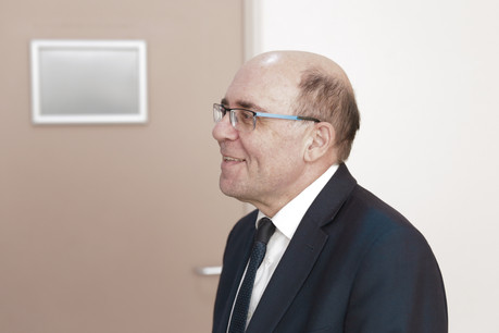 Michel Liebgott, maire de Fameck et président de la Communauté d’agglomération du Val de Fensch, insiste dans son courrier adressé à Bruno Le Maire sur le fait que «l’État français doit peser tant que faire se peut pour éviter le scénario catastrophique d’une rupture d’approvisionnement qui mettrait en péril les deux unités de Hayange et de Saint-Saulve». (Photo: Archives/Romain Gamba)