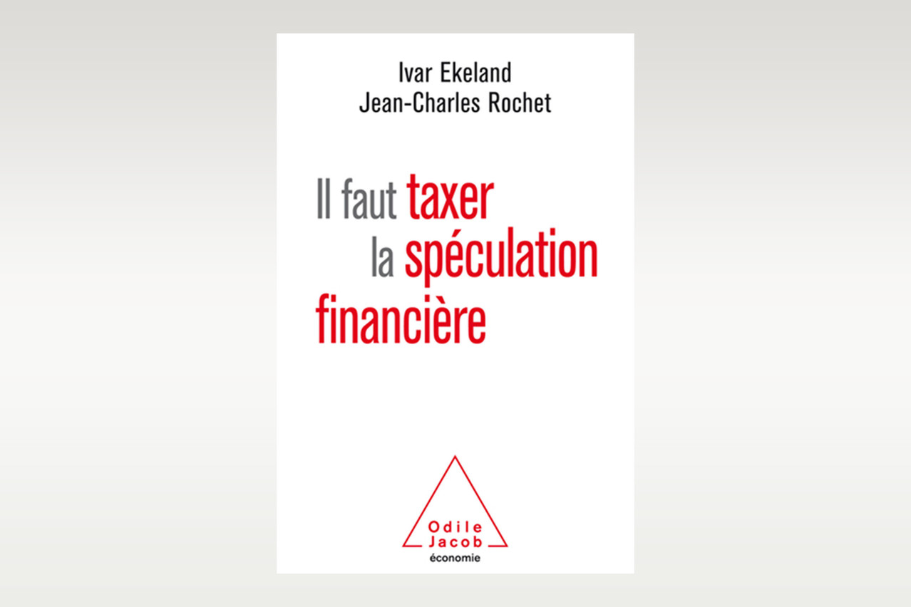 Les auteurs de l’ouvrage, constatant l’échec de la mise en œuvre de la taxe sur les transactions financières, proposent la création d’une «microtaxe» sur les paiements numériques. (Photo: Odile Jacob)