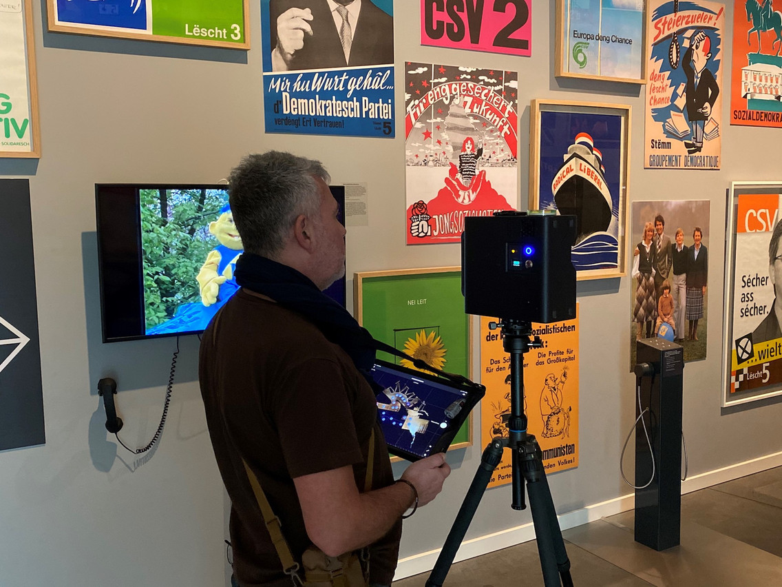 Pendant la prise de vue en 3D dans les salles du MNHA. (Photo: MNHA)