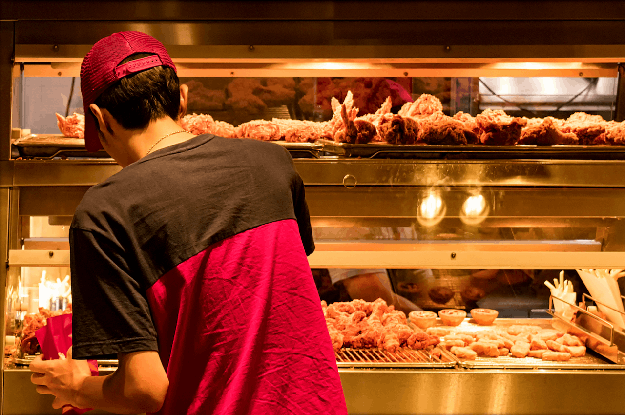 Depuis 2019, le nombre d’établissements de restauration rapide a progressé d’environ 29% au Luxembourg. (Photo: Shutterstock)