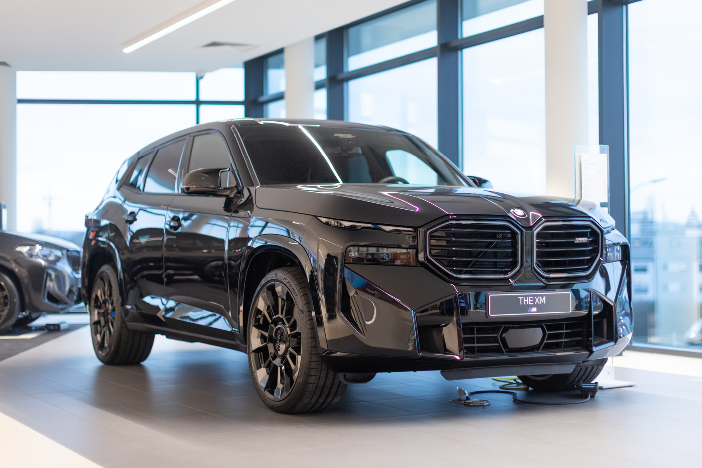 Autofestival 2023, en el showroom del concesionario Muzzolini: el nuevo BMW XM.  (Guy Wolff/Casa moderna)