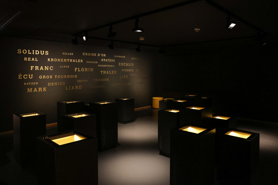 “The Coin Cabinet” is a permanent exhibition at the National Museum of History and Art (MNHA). Photo: Marie Russillo