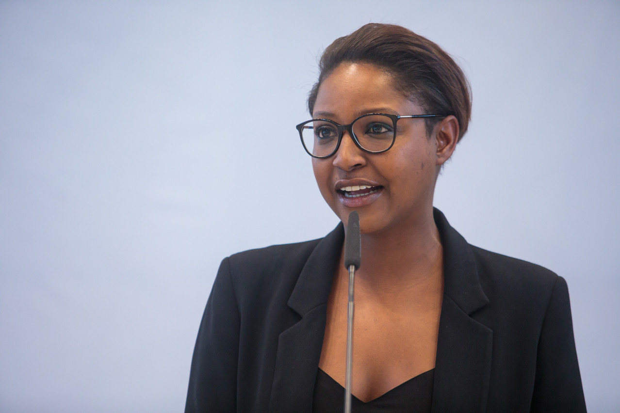 Monica Semedo a déclaré publiquement le 21 avril qu’elle avait l’intention de saisir la justice au sujet de son interdiction de siéger pendant dix jours pour harcèlement moral. (Photo: Matic Zorman/Maison Moderne/Archives)