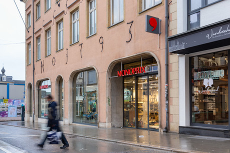 Le magasin s’étend sur quatre niveaux et comporte deux restaurants, qui démarreront leurs activités en vente à emporter. (Photo: Romain Gamba / Maison Moderne)