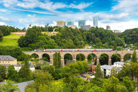 Des challenges continuent de poindre à l’horizon, dont le vieillissement de la population. (Photo: Shutterstock)