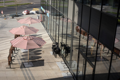 L’activité a diminué au cours des six derniers mois pour presque 60% des entreprises sondées. L’horeca est le secteur le plus touché. (Photo: Matic Zorman/ Maison Moderne)