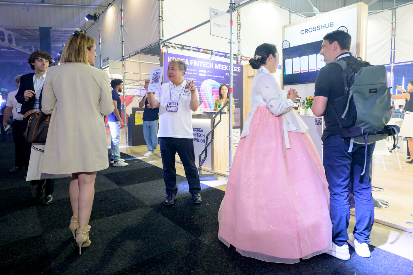 https://assets.paperjam.lu/images/articles/more-photos-from-the-first-day-of-nexus-luxembourg-2025/0.5/0.5/704/470/731024.jpg