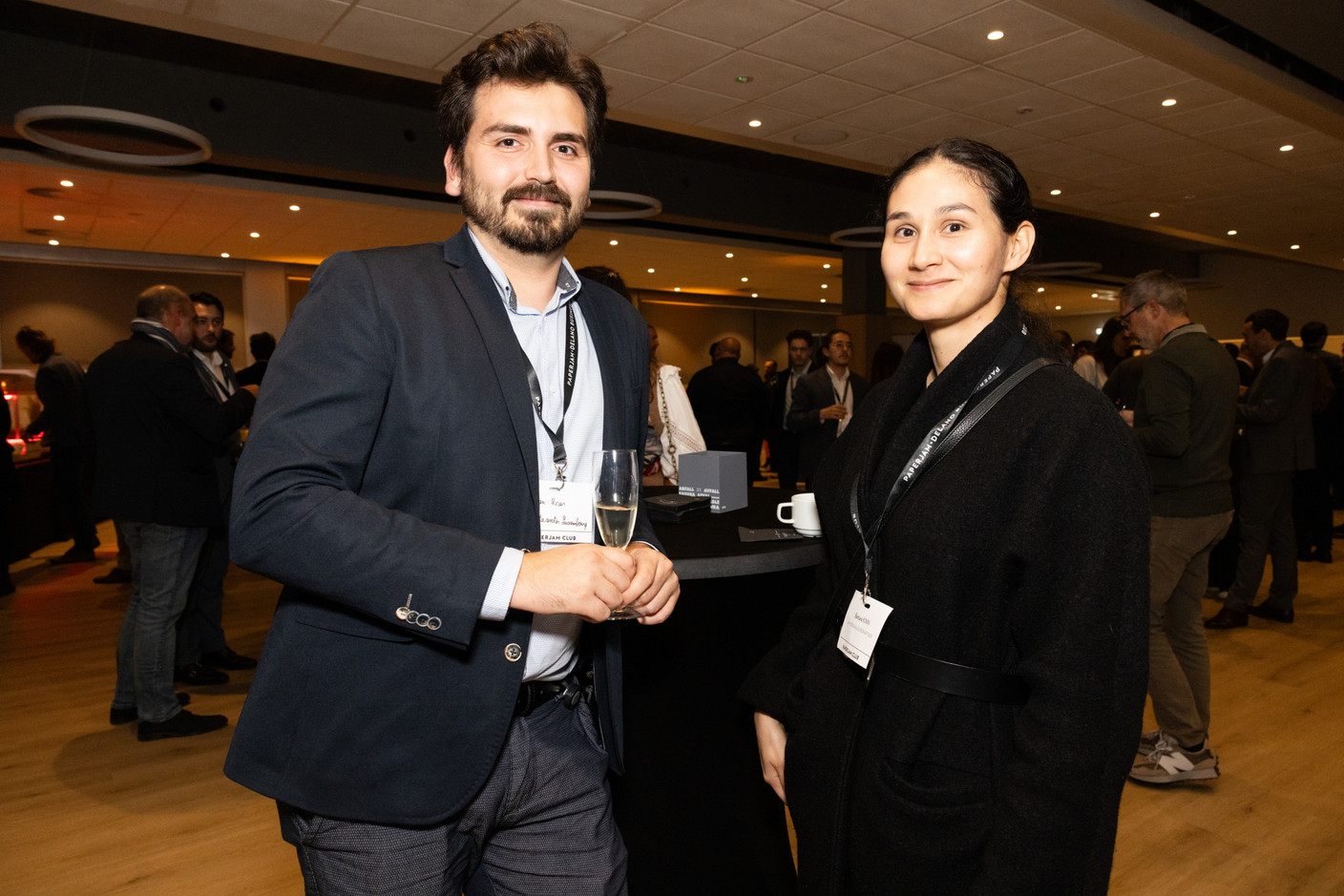 Dogan Ucan (Datacenter Luxembourg) and Barbara Kinn (La Mondiale Europartner) at the Paperjam Club’s 10x6 event on new risks and opportunities, held at Kinepolis Kirchberg, 17 October 2024. Photo: Eva Krins/Maison Moderne